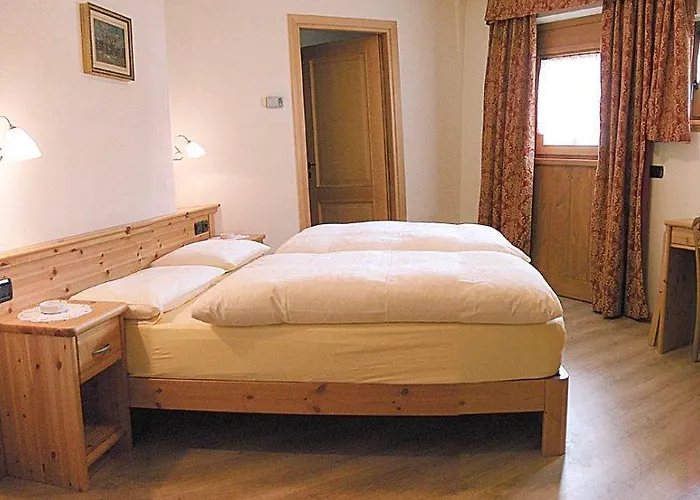 Garni Cecilia Frühstückspension 3*