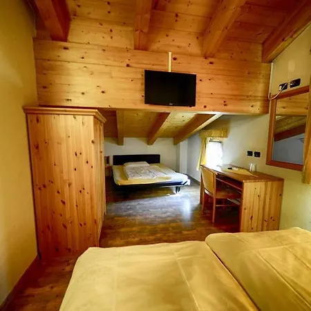Garni Cecilia B&B 리비뇨