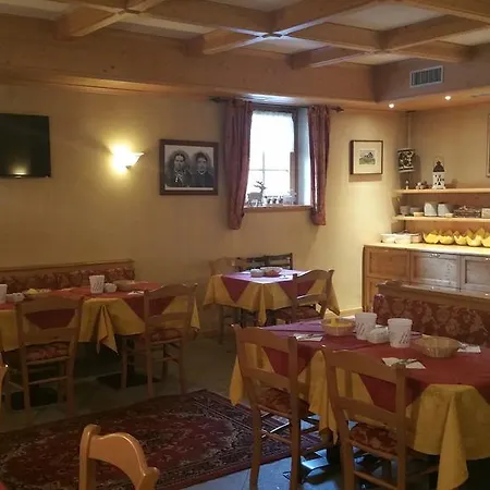 Garni Cecilia Bed & Breakfast