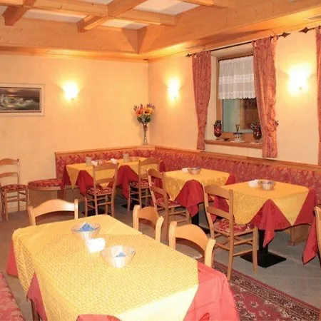 Garni Cecilia 3* Livigno