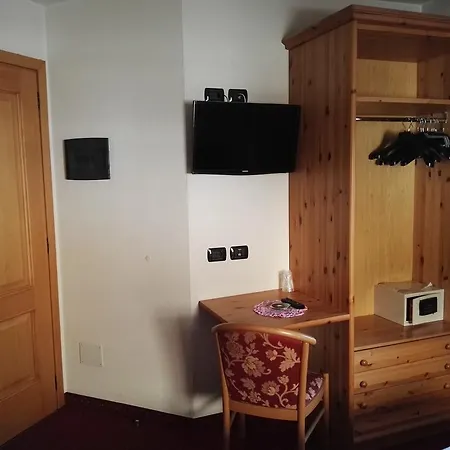Garni Cecilia 3* Livigno